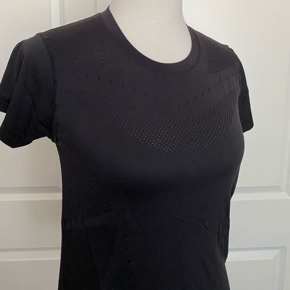 Champion Workout Shirt - Picture 2 of 6